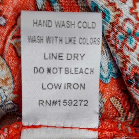 GiGiO Balloon Sleeve Hi-Low Tunic Top with Pockets - Picture 13 of 15